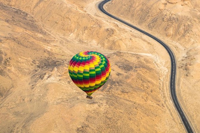 Hot Air Balloon Ride in Luxor Egypt with Transfers Included - Why Luxor’s sunrise balloon beats a temple tour