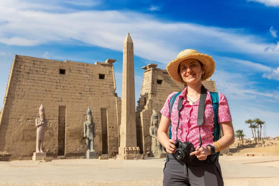 Hurghada: 2-Day Luxor Highlights & Hot Air Balloon & Hotel - Hurghada to Luxor, the private ride that saves your daylight