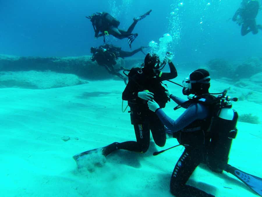 Hurghada: 3-Day PADI Open Water Diving Course - What to expect in the water, and how safety shows up