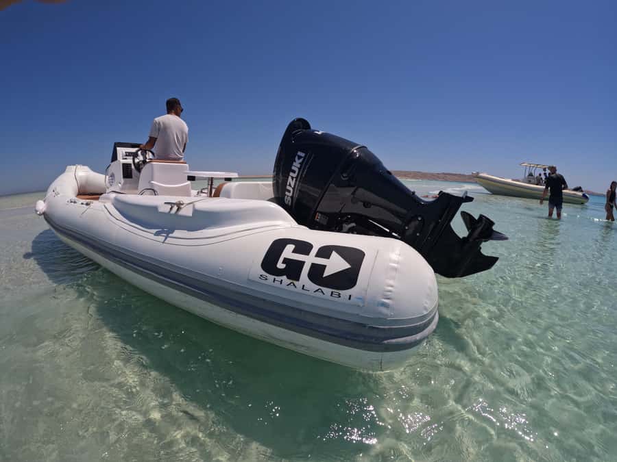 Hurghada: 4 Island Hopping Tour Dolphin, Snorkeling & Lunch - Price and value: is $53 a good deal?
