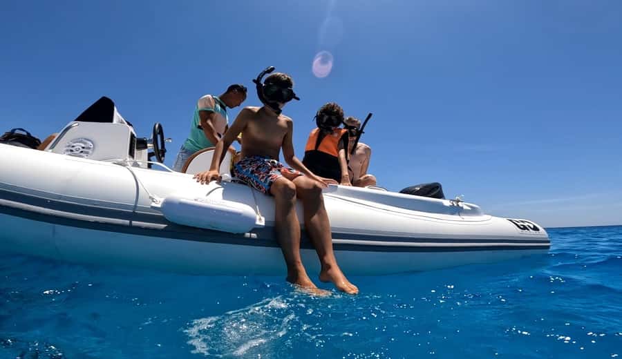 Hurghada: 4 Island Hopping Tour Dolphin, Snorkeling & Lunch - Who this Hurghada dolphin and island tour fits best