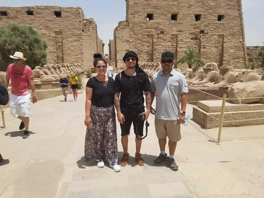 Hurghada: 5 Days Nile Cruise with Guided Tours & Abu Simbel - Edfu and Kom Ombo: horse-drawn transport and sunset temple magic