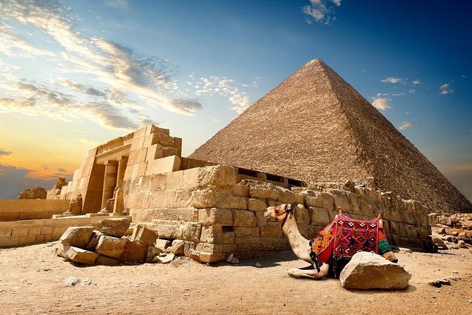 Hurghada: Cairo and Giza Highlights by mini Van with BBQ Lunch - Price and value, entry fees included, and where extras creep in