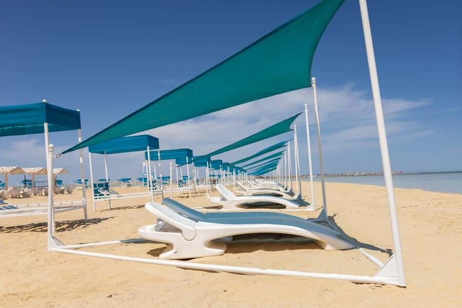 Hurghada: Cruise to Bianca Island Utopia w/ Transfer & Lunch - Hotel Pickup, Marina Arrival, and the 09:00 Departure