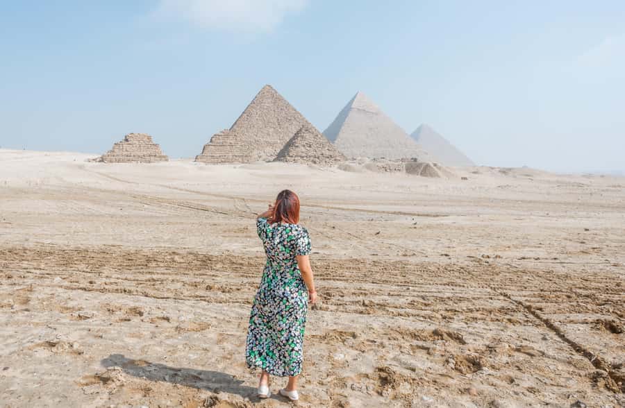 Hurghada Day Trip to Giza Pyramids, Sphinx, Museum and lunch - Options inside the pyramids and the camel ride add-on