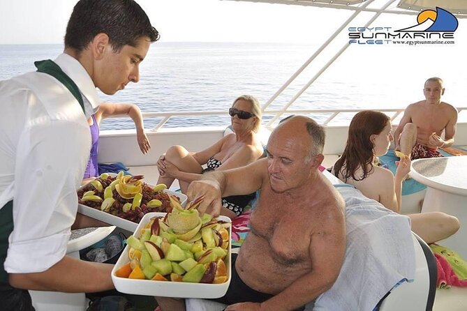 Hurghada: Dolphin World Show with Walruses and Pickup - The Show Itself: Dolphins That Do More Than Just Jump