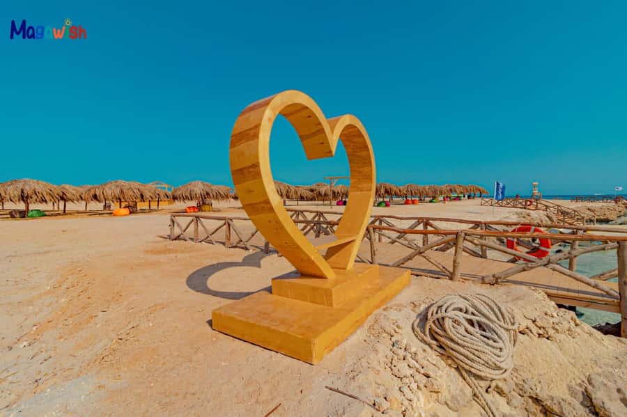 Hurghada: Elegance Yacht Cruise To Orange & Magawish island - Orange Bay Island: Why the First Hour Feels So Much Better