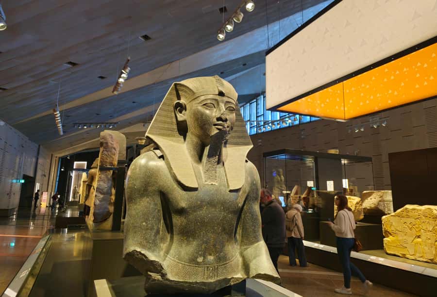 Hurghada: Grand Egyptian Museum, Pyramids & Sphinx Day Tour - Key highlights worth planning for