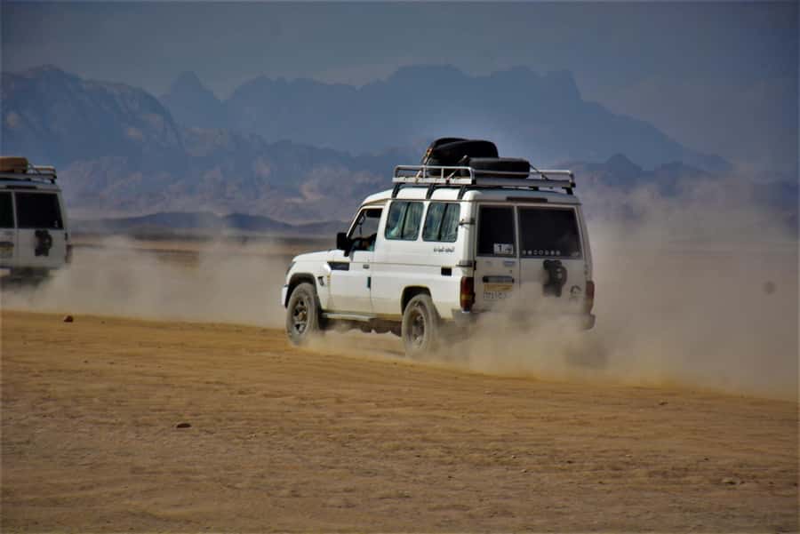 Hurghada: Jeep Safari with Camel Ride, Dinner and Show - Starting With a Real Welcome in Hurghada