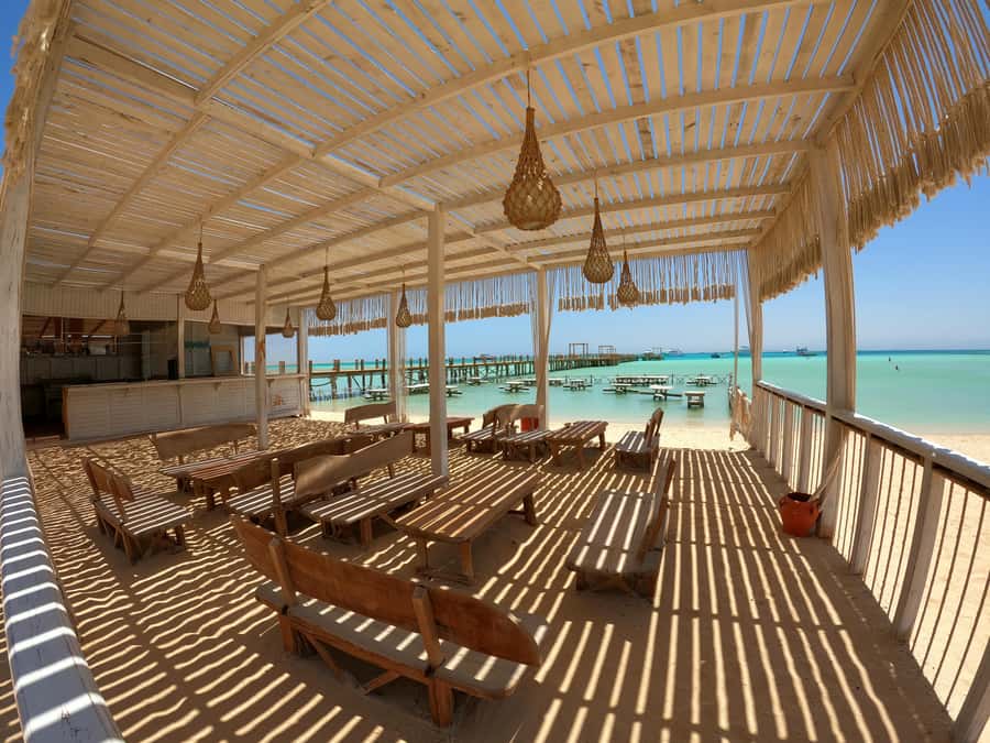 Hurghada: Luxury Cruise Trip to Orange Bay with Lunch - What the boat day includes, and what it does not