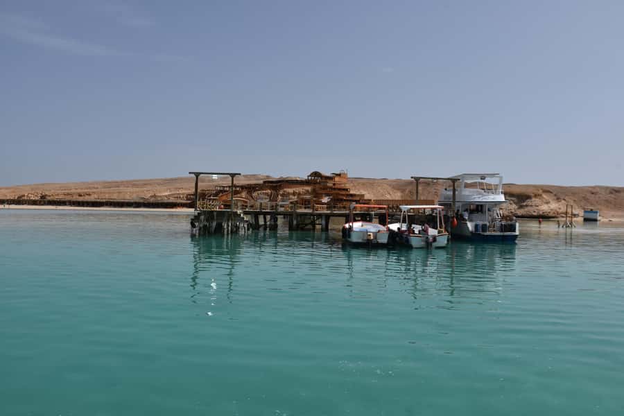 Hurghada: Luxury Giftun island w/snorkeling/lunch & Massage - Guides, crew, and language help matter more than you think