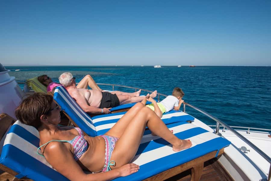 Hurghada: Luxury Orange Bay Cruise with Lunch and Pickup - Why This Hurghada Orange Bay Cruise Feels Good Value