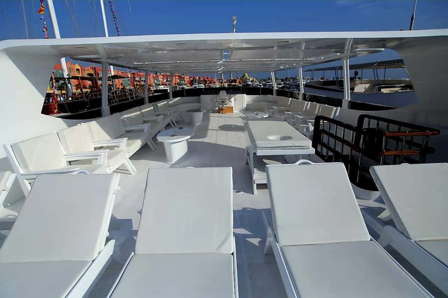 Hurghada: Luxury Orange Bay w/Snorkeling, Massage and Diving - Banana Boat Ride and Free Time: Plan for Wet Fun