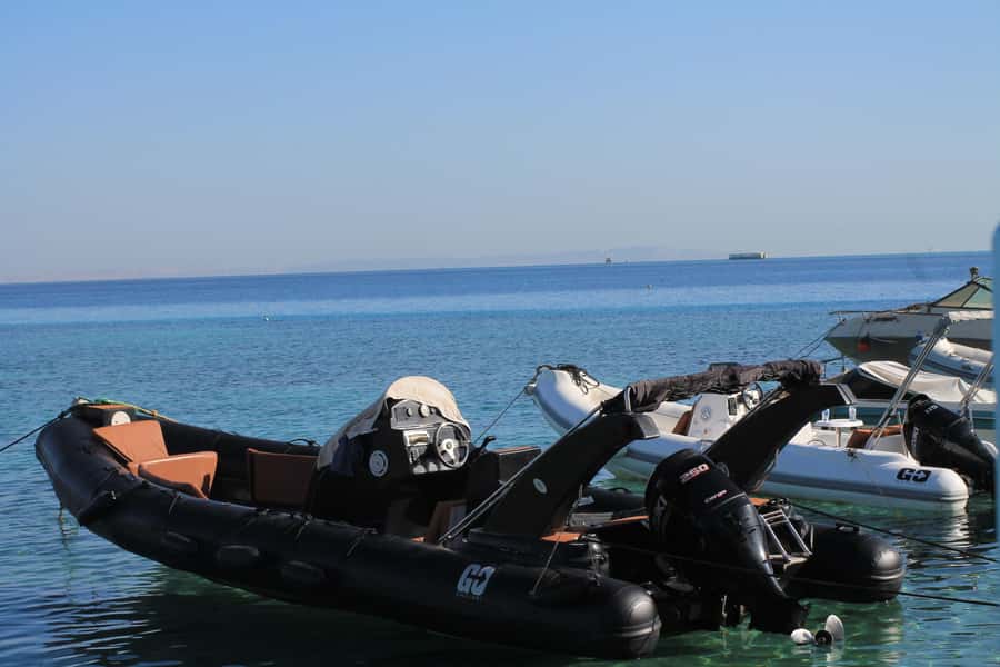 Hurghada: Magawish Island Speedboat W Snorkelling & Lunch - Guides and captains: the human touch makes a difference