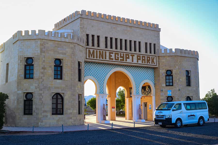 Hurghada: Mini Egypt Park Entry Ticket, Tour, and Transfers - How the transfers and timing keep your day simple