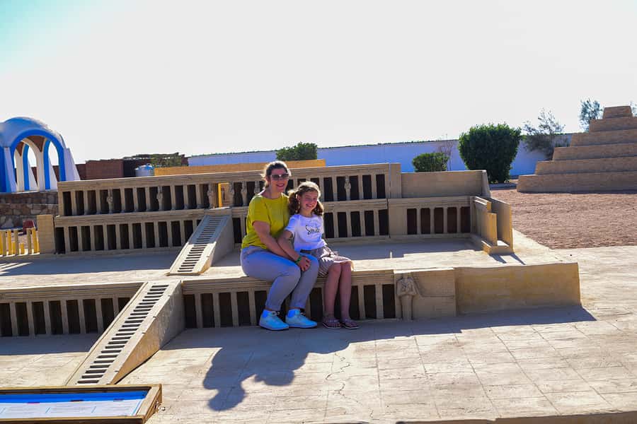 Hurghada: Mini Egypt Park Entry Ticket, Tour, and Transfers - What’s included, what you do on your own, and what costs extra