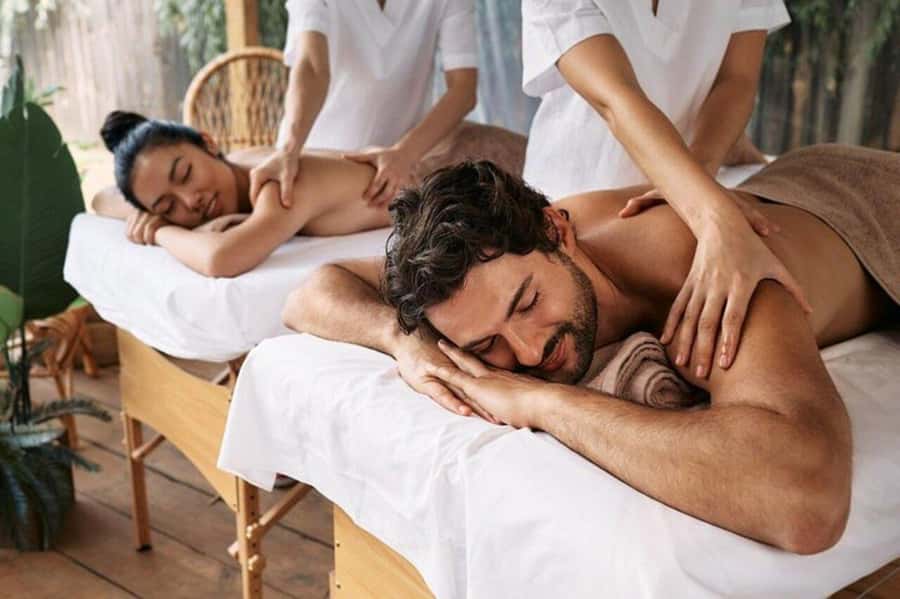 Hurghada: Moroccan Hammam & Full Body Massage with Transfer - Inside the Spa: Towels, Robes, and What You’ll Wear