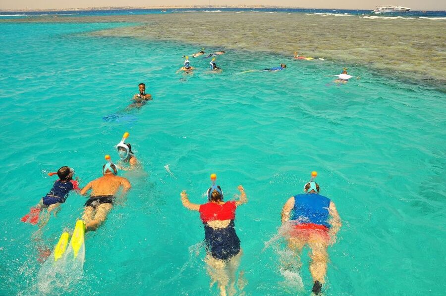 Hurghada: Orange Bay & Giftun Island, Snorkeling With Lunch - Lunch on the water: simple buffet, real value, and one caution