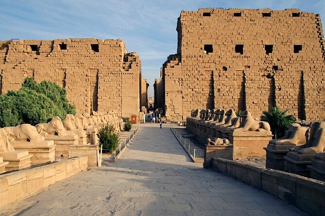 Hurghada: Over Day Tour to Luxor & Balloon Ride & Felucca - Karnak Temple: why this complex feels never-ending