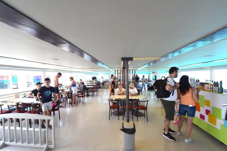 Hurghada: Panoramic Semi-Submarine Cruise with Snorkeling - Snorkeling with support: fish, coral, and what first-timers should expect