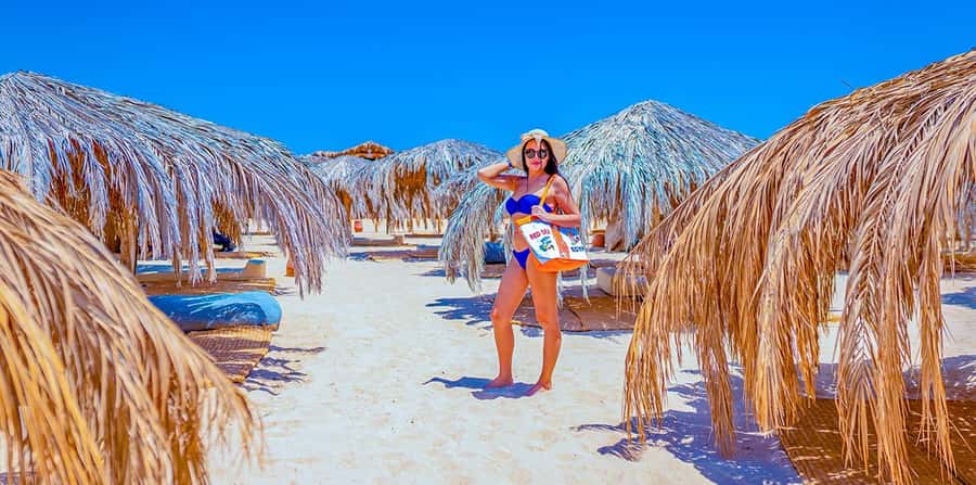 Hurghada: Paradise Island Yacht Cruise, Lunch & Snorkeling - FAQ