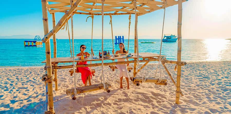 Hurghada: Paradise Speedboat w/ Optional Snorkeling & Lunch - Shared vs Private Transfers: The Time Difference You Actually Feel