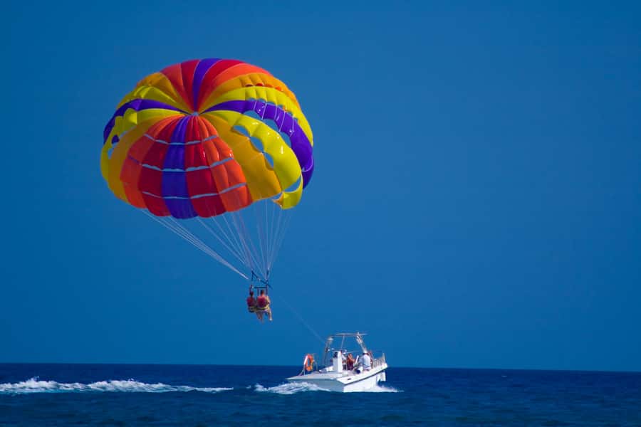 Hurghada: Parasailing Adventure on the Red Sea - Getting From Your Hurghada Hotel to the Marina