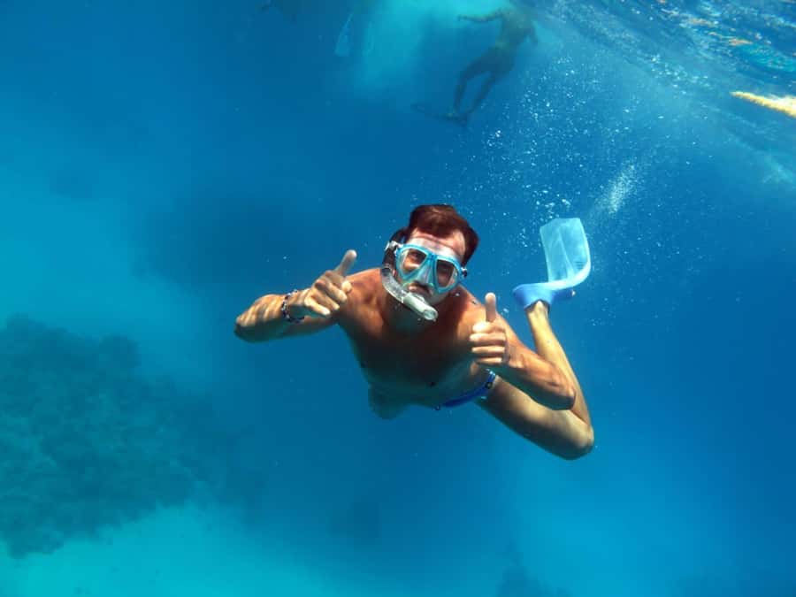 Hurghada: Premium Island Cruise with Lunch and snorkeling - The crew culture: attentive service even when other passengers get messy