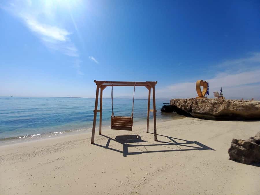 Hurghada: Private Speedboat to Magawish Island - First Water Stop: One Guided Snorkeling Session