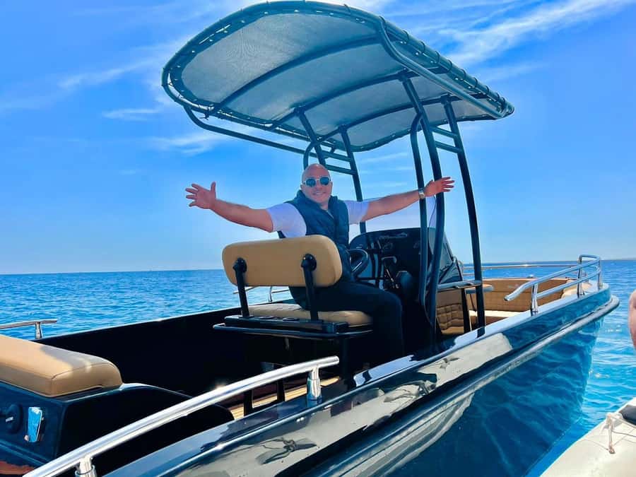 Hurghada: Private Speedboat to Orange Bay and White Island - How the 4-hour Red Sea sprint works from your Hurghada hotel