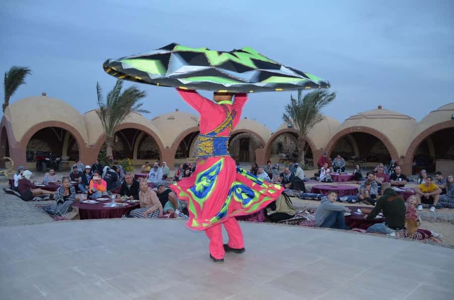Hurghada: Quad and Buggy Safari with Dinner and Show - Key highlights at a glance