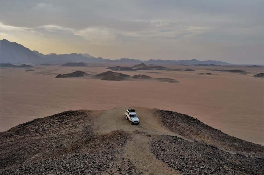 Hurghada: Quad Bike, Buggy, Jeep Safari, Camel Ride & Dinner - Jeep Off-Roading to the Bedouin Village (About 25 km)