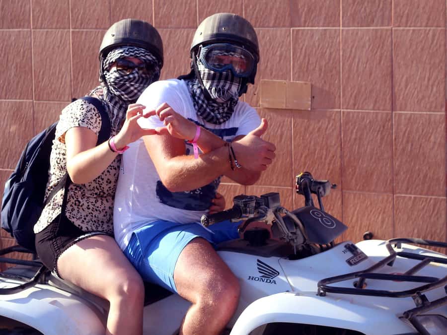 Hurghada: Quad Bike Tour of the Desert and Red Sea - The Photo Stops and Camel Moment That Make It Feel Complete