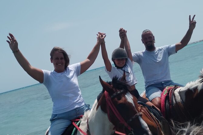 Hurghada: Red Sea & Desert Horse Riding Tour with Swimming - Stable Start: The Safety Brief You Actually Need