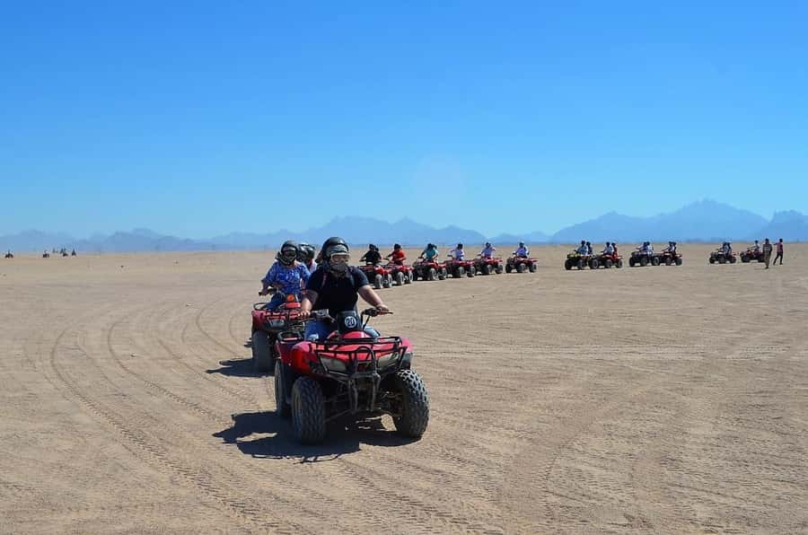 Hurghada: Red Sea Desert Quad Biking Tour & Sand Mountain - Guides: what the best ones actually do for you