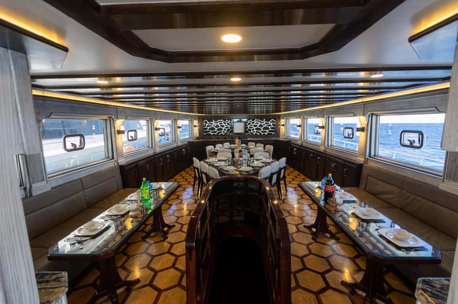 Hurghada: Royal Luxury VIP Cruise to Orange Bay with Lunch - Price and value: what $53 includes and why it adds up