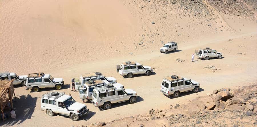 Hurghada: Safari Jeep, Buggy, Camel, Quad, Bedouin Dinner - Quick hits before you go