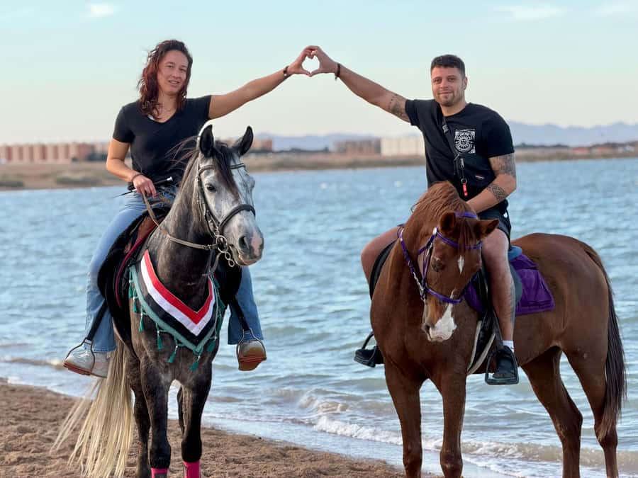 Hurghada: Sea & Desert Horse Riding tour/w Swimming&Transfer - Guides, photo moments, and the small-group feel