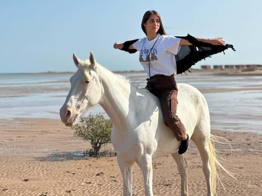 Hurghada: Sea & Desert Horse Riding tour/w Swimming&Transfer - FAQ