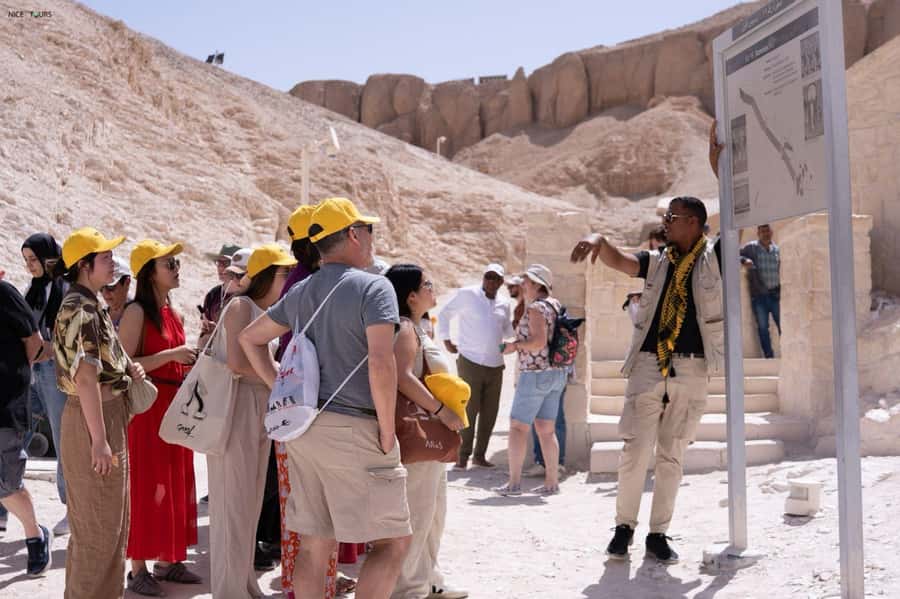 Hurghada: Small-Group Luxor Highlights & Tut Tomb Day Tour - Price and value: why $105 can be a good deal, if options match your plan
