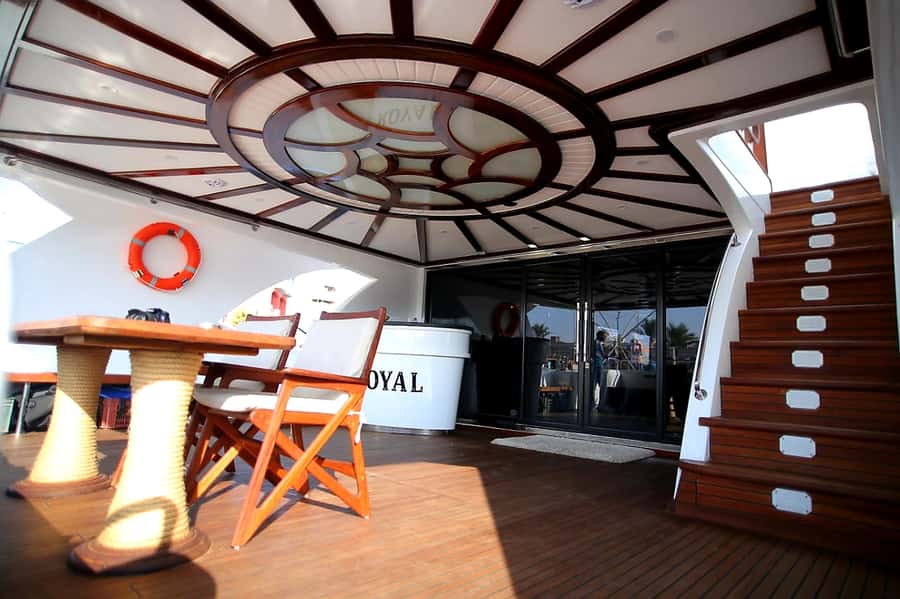 Hurghada: Snorkeling 6 x 1 to Orange Bay w Diving & Massage - Crew, Safety, and the Real Service Details That Matter
