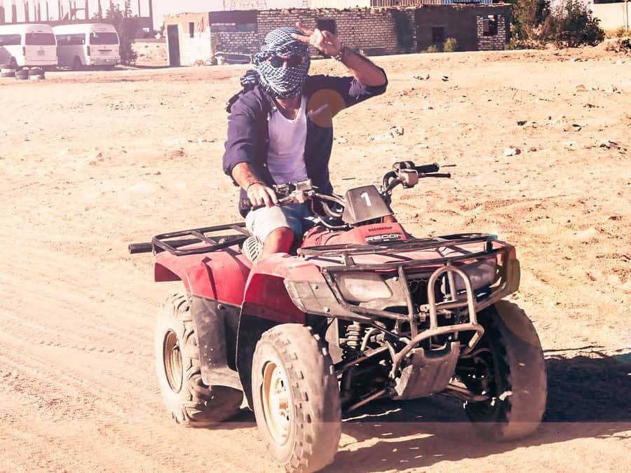 Hurghada: Sunrise Quad Bike, Camel and Oriental Breakfast - Entering the Desert Early: Pickup Times, Meeting Point, and How Not to Miss the Sunrise