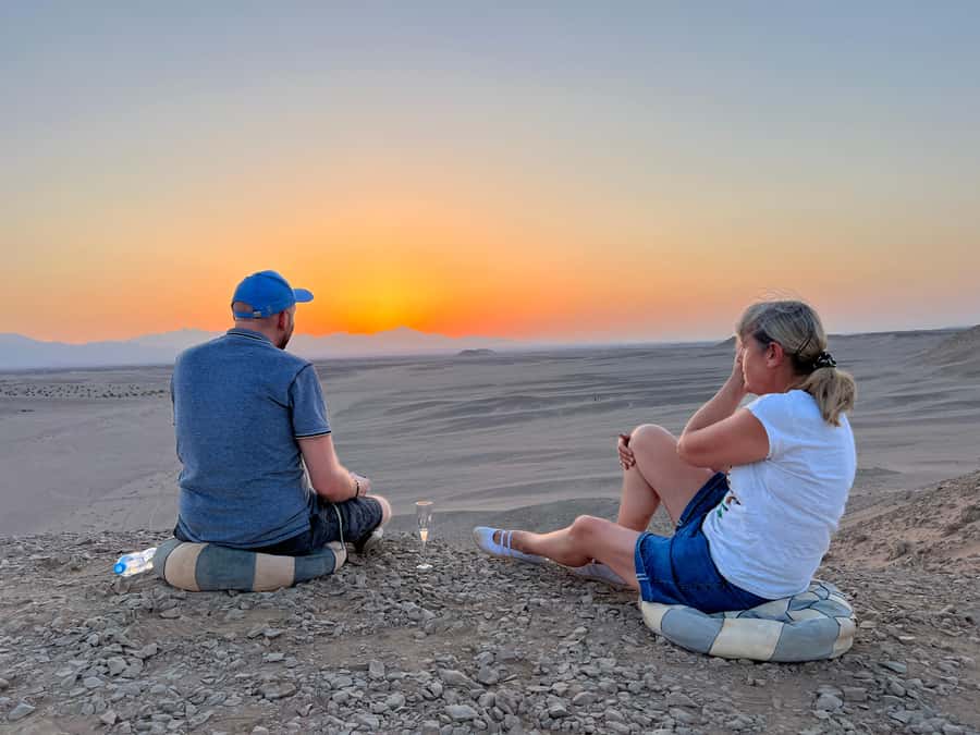Hurghada: Sunset Camel Ride with Dinner - Who Should Book This Hurghada Sunset Experience?