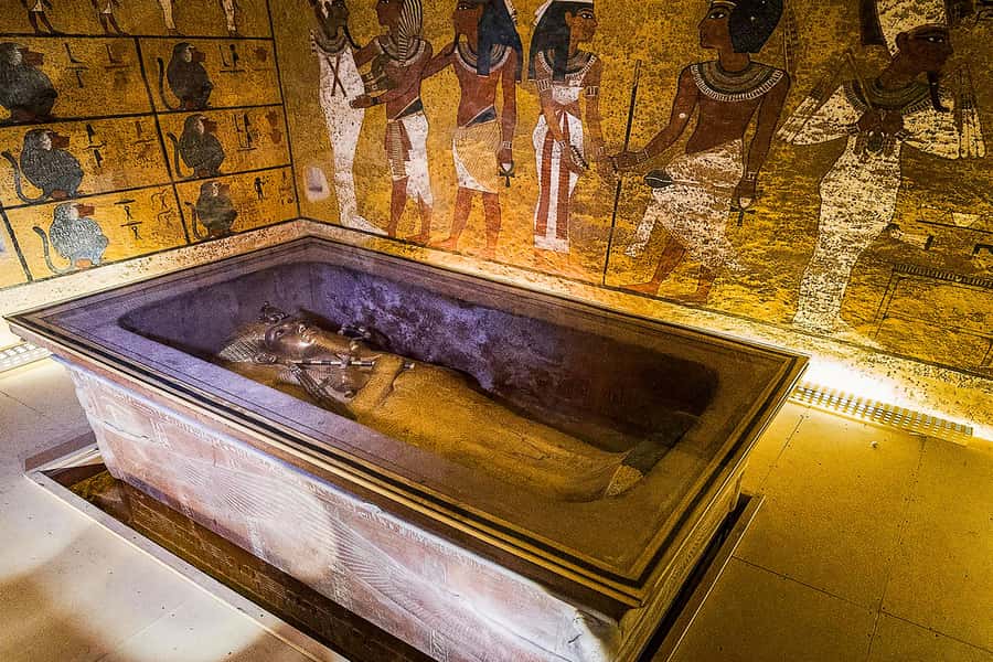 Hurghada: Valley of Kings Hatshepsut & Karnak Luxor Day Trip - Lunch in Luxor: A real break, but plan around drinks