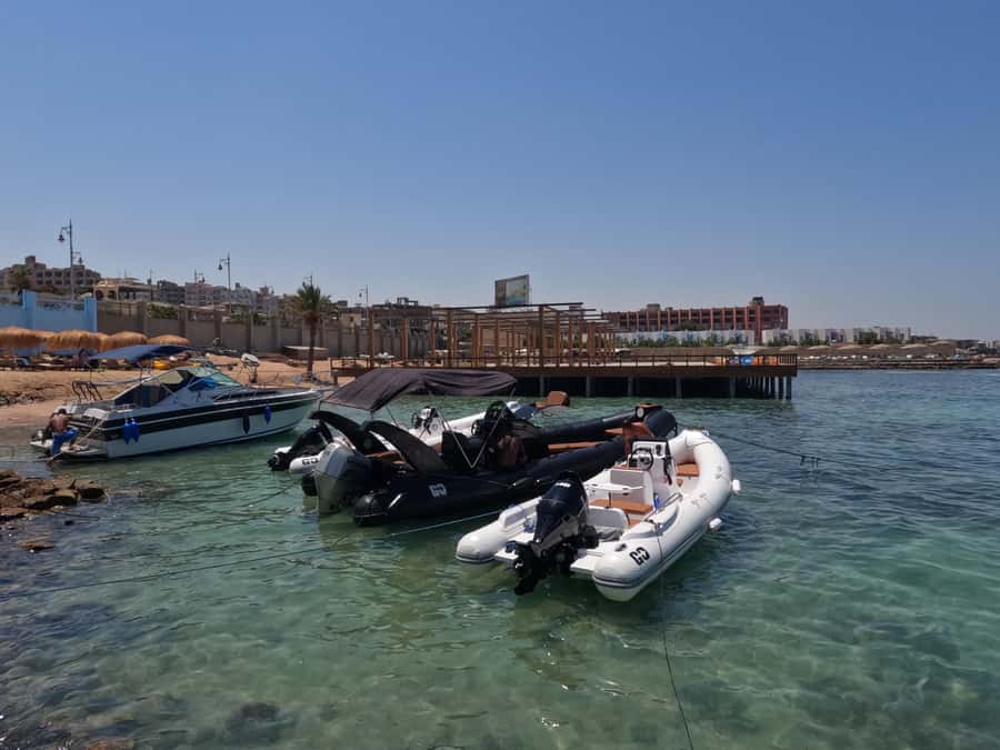 Hurghada: White Island Speedboat Tour, Snorkeling, & Lunch - What to bring, and what to leave at home