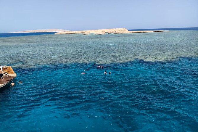 Intro Diving Beginner and Discover Red Sea Underwater - The Boat Break: A Real 90-Minute Reset