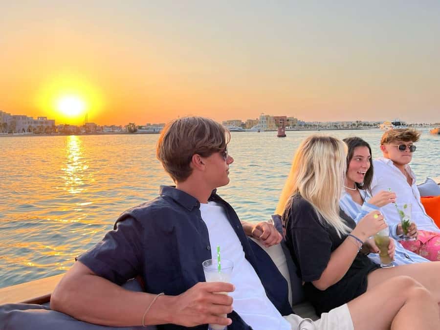 Lagoon trip El Gouna - Captain + small group = a calmer, more personal ride