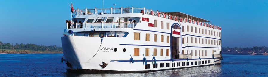 Luxor: 4 Days Nile Cruise with Guided Tours & Abu Simbel - Day 2 Edfu Temple by Horse-Carriage and Kom Ombo at Sunset
