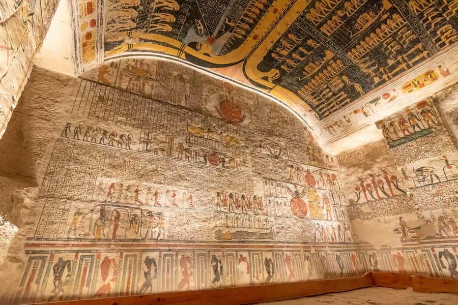 Luxor: All-Inclusive West Bank Tour, Sound & Light Show - One day on Luxor’s West Bank, with the context turned on