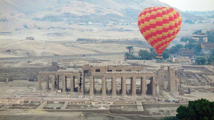 Luxor: Amazing Sunrise Hot Air Balloon Ride - The aerial route: Karnak, Luxor Temple, and the Valley from above